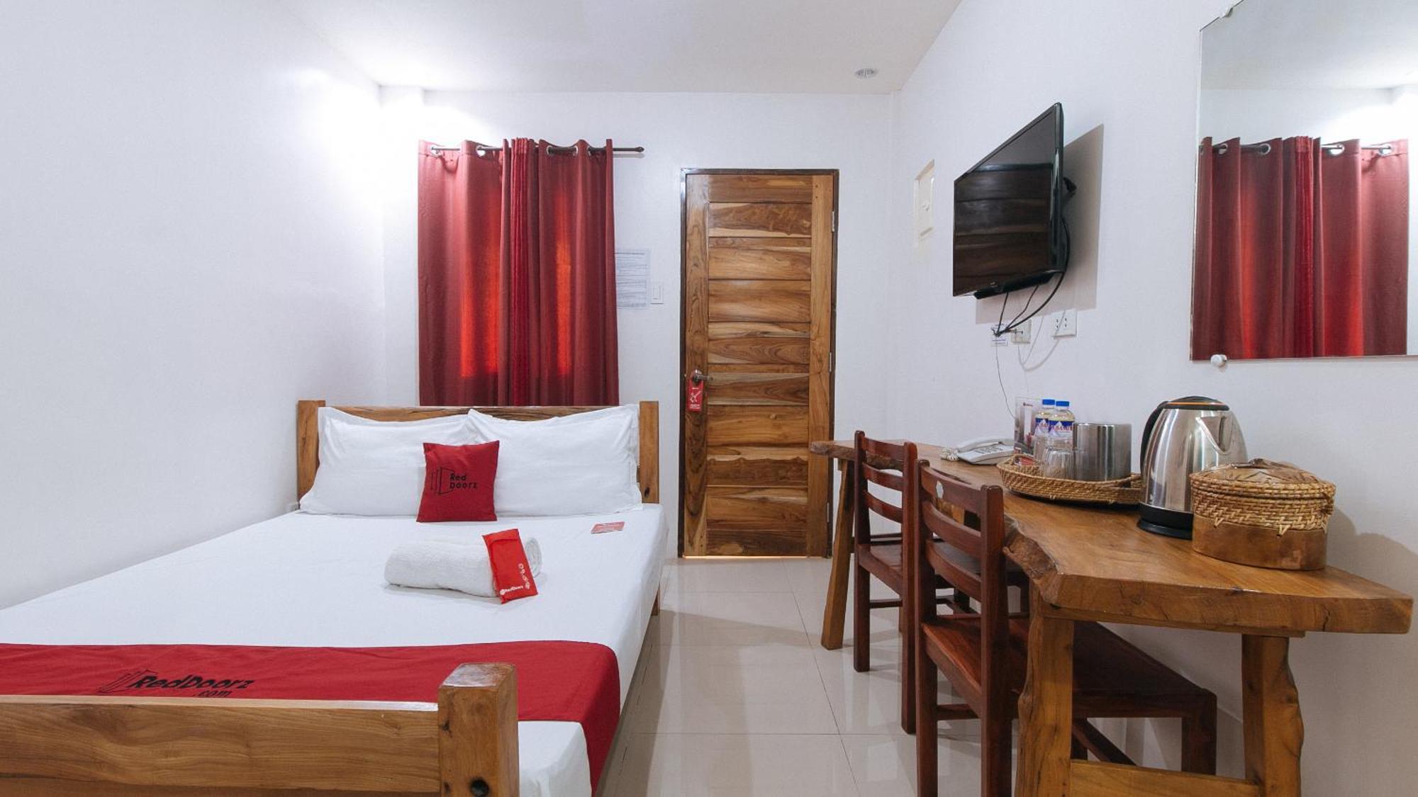 Reddoorz Plus @ Jollydays Hotel Nueva Ecija San Jose (Nueva Ecija) Exterior foto