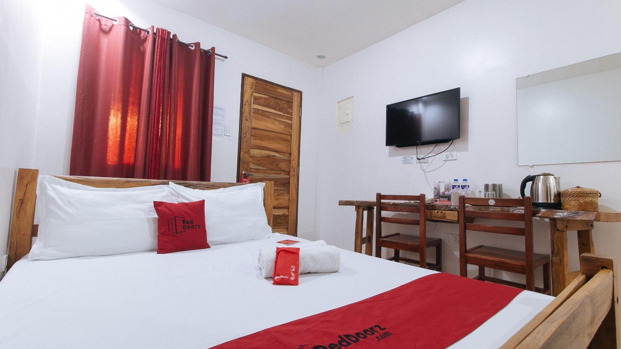 Reddoorz Plus @ Jollydays Hotel Nueva Ecija San Jose (Nueva Ecija) Exterior foto
