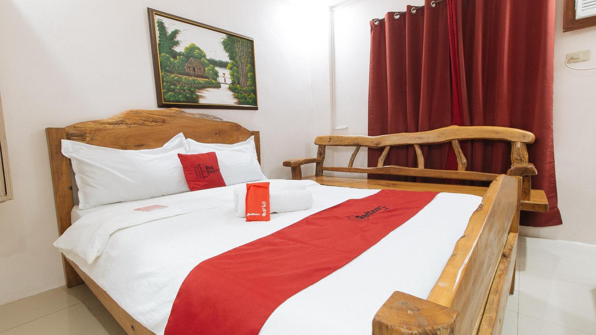 Reddoorz Plus @ Jollydays Hotel Nueva Ecija San Jose (Nueva Ecija) Exterior foto