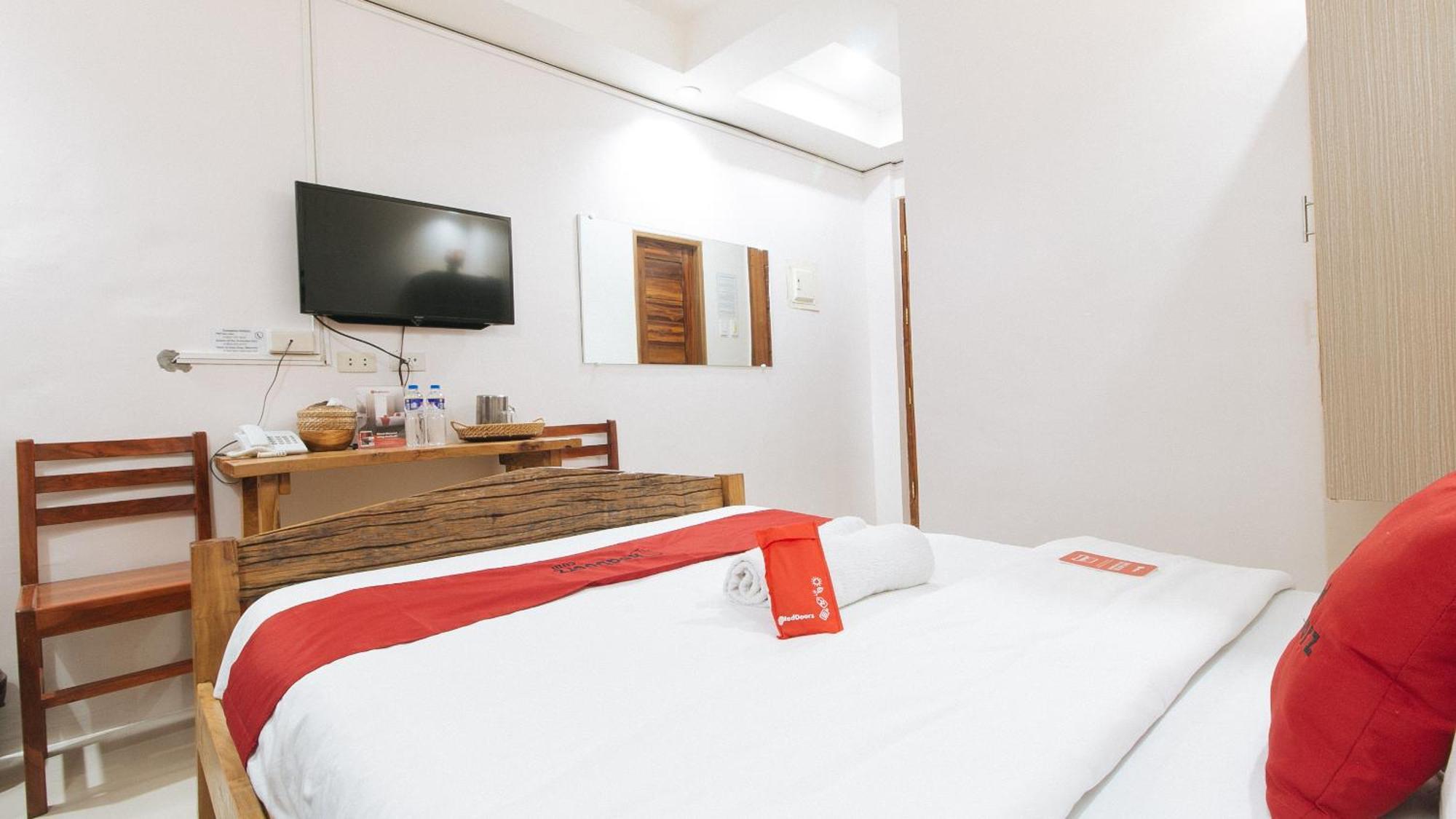 Reddoorz Plus @ Jollydays Hotel Nueva Ecija San Jose (Nueva Ecija) Exterior foto