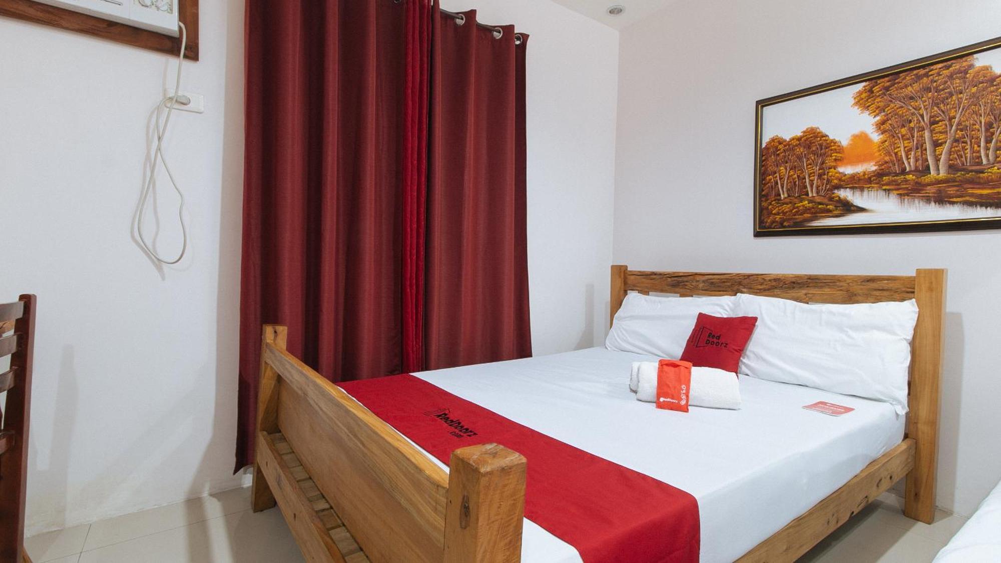 Reddoorz Plus @ Jollydays Hotel Nueva Ecija San Jose (Nueva Ecija) Exterior foto