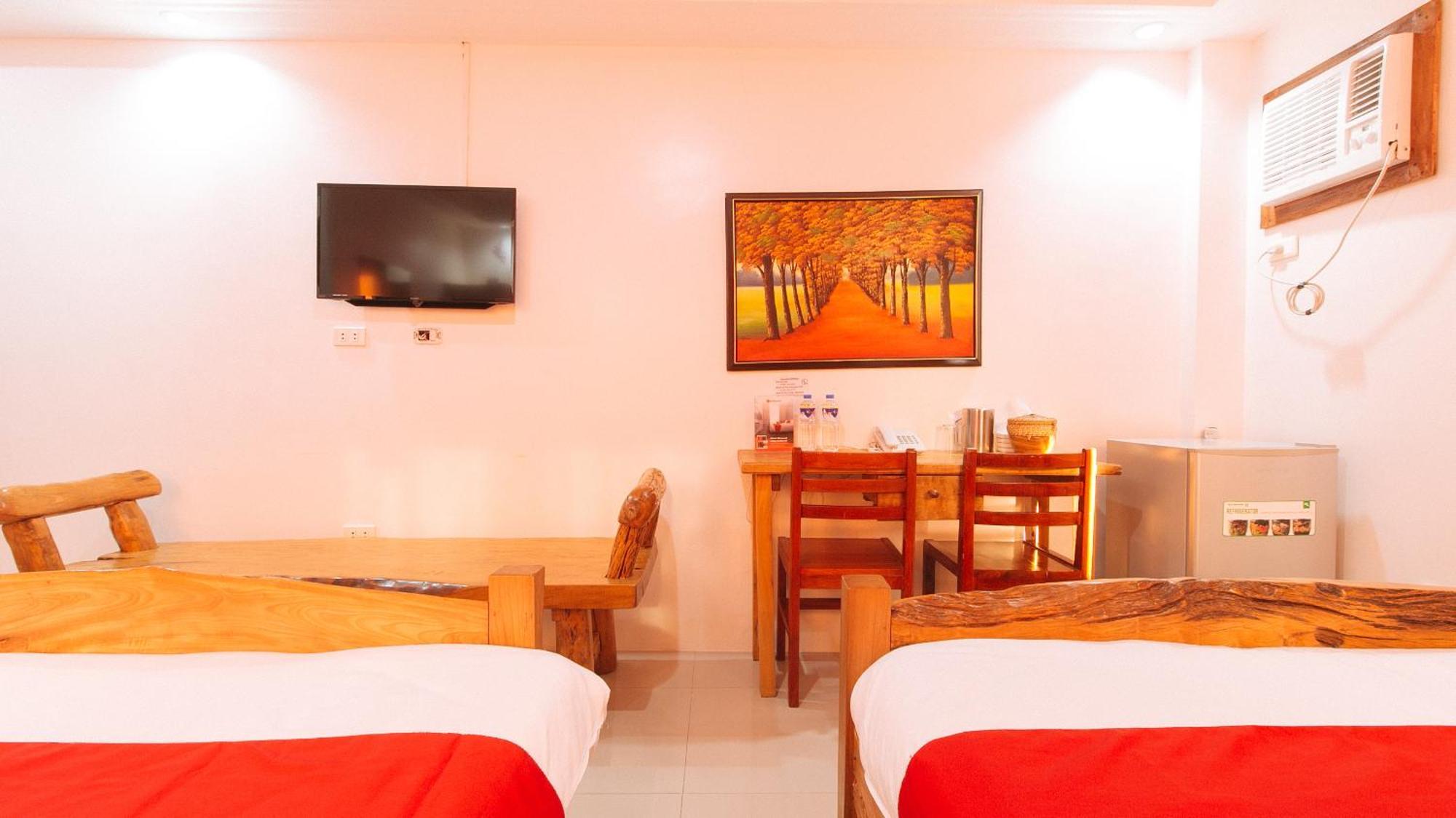 Reddoorz Plus @ Jollydays Hotel Nueva Ecija San Jose (Nueva Ecija) Exterior foto
